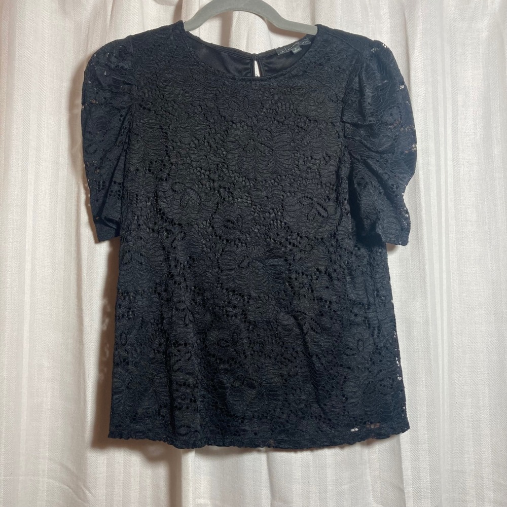 Romantic Whimsic Goth Black Floral Lace Puff Sleeve Top Blouse M Adrianna Papell